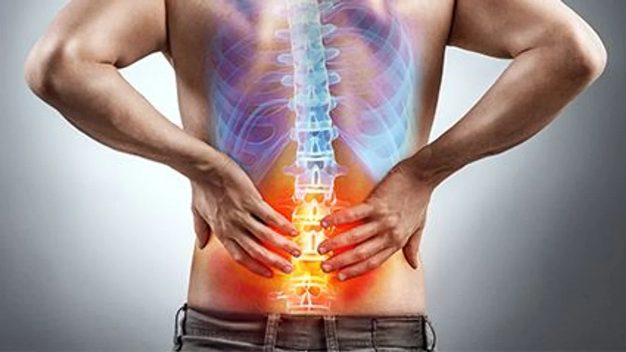 Lower Back Pain: Types, Risk factors, Signs & symptoms, Diagnostic  procedures & Treatment of lower back pain In Ghaziabad & Delhi NCR -  Yashoda Hospital
